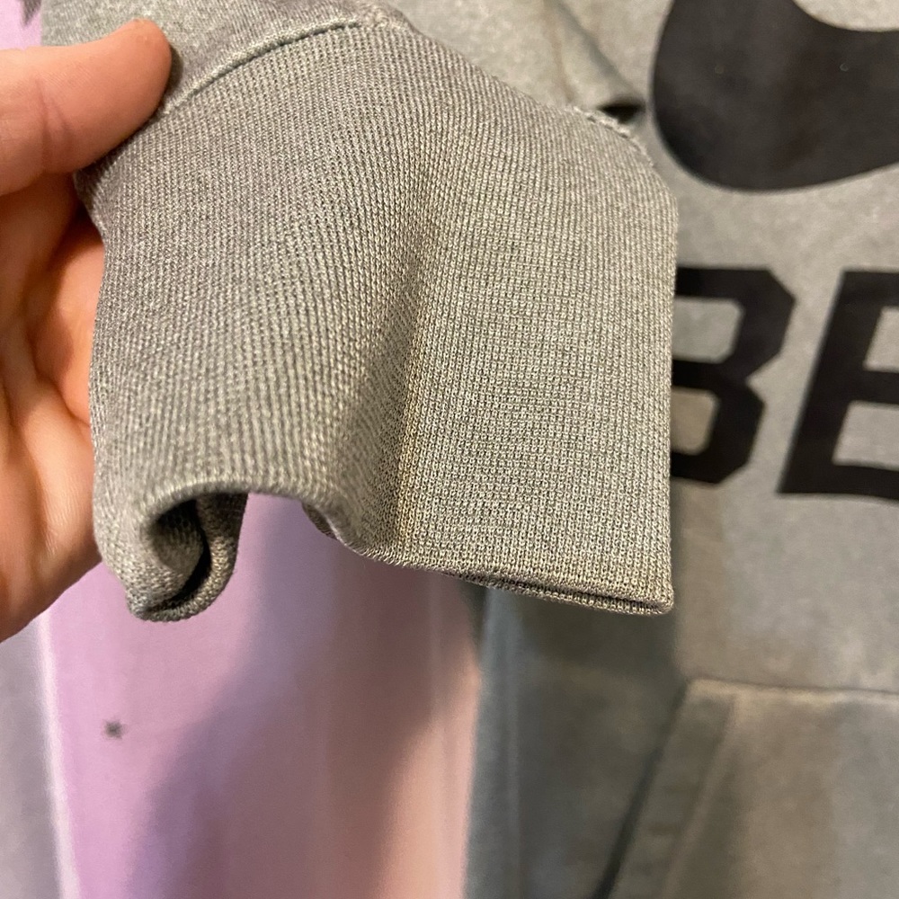 Nike small men’s hoodie - Picture 3 of 9